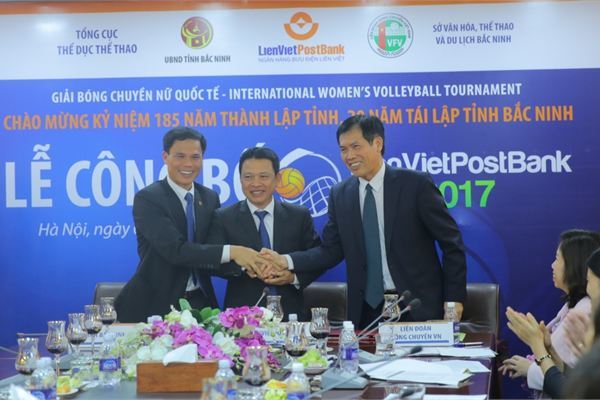 Giải Bóng chuyền nữ Quốc tế Cup LienVietPostBank 2017 lo cháy vé